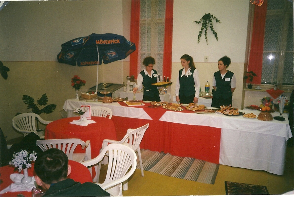 garden party.jpg